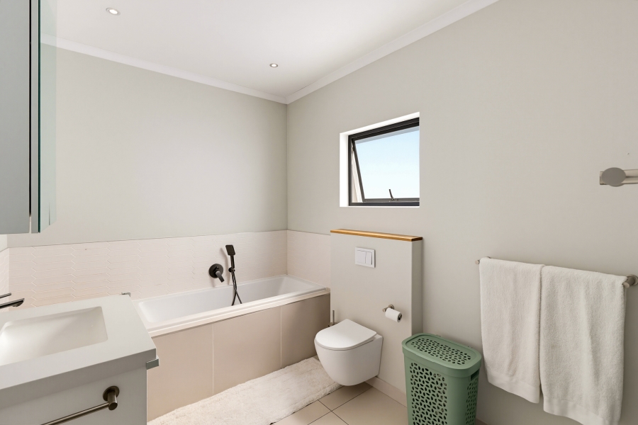 4 Bedroom Property for Sale in D’Stellen Estate Western Cape